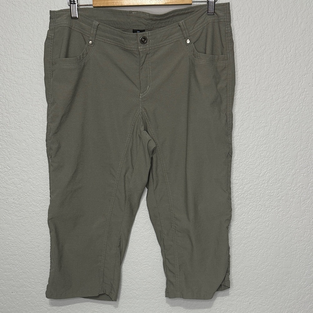 KUHL Women’s Outdoor Active Hiking Capri 14